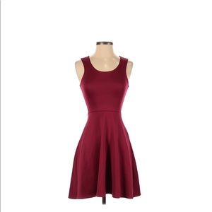 ❌ SOLD | RUE21 | Maroon Skater Dress